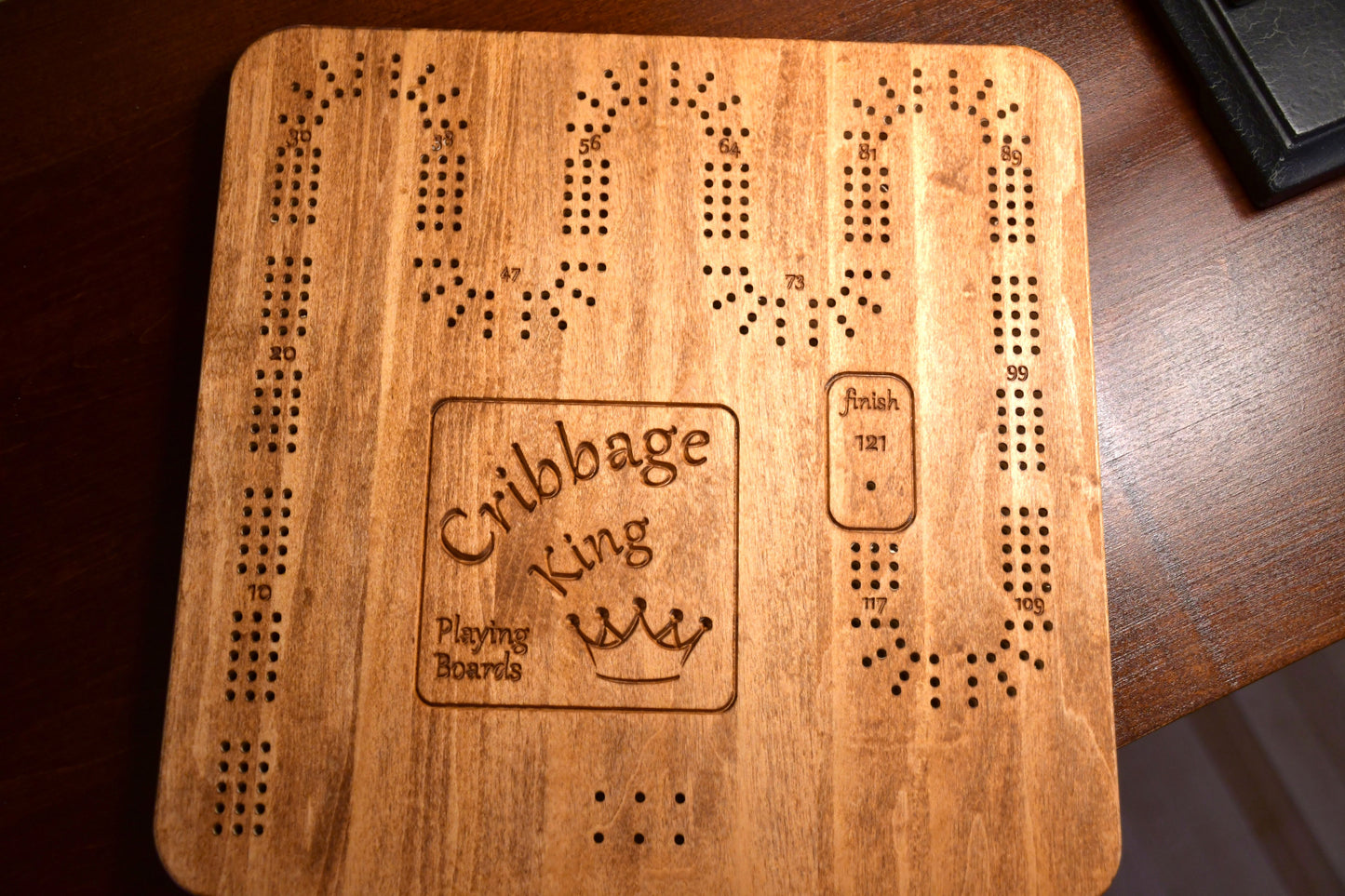 Cribbage King - cribbage board Cherry color