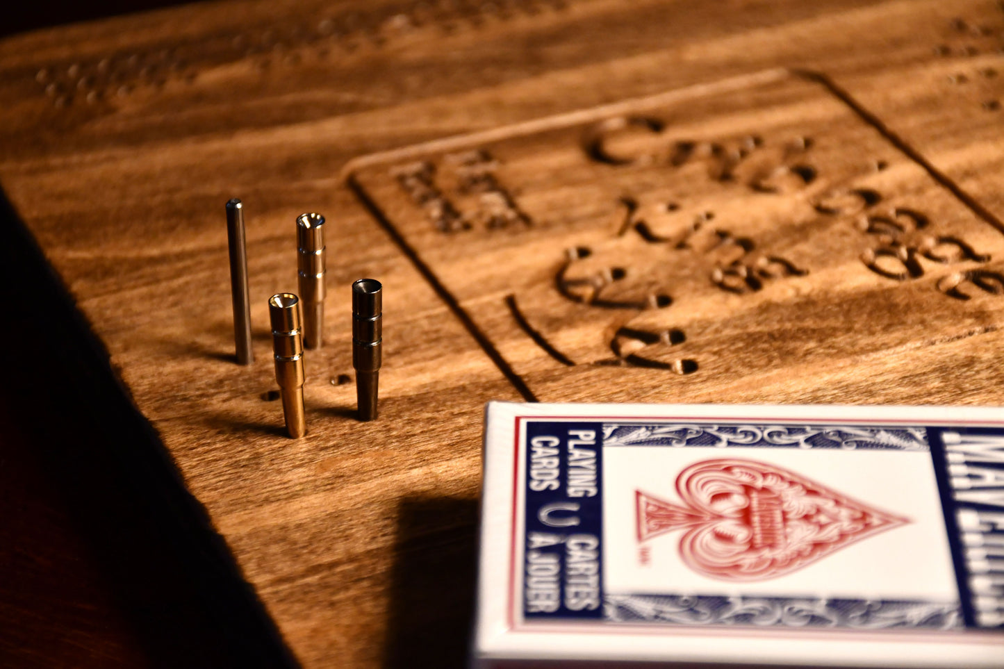 Cribbage King - cribbage board Walnut color